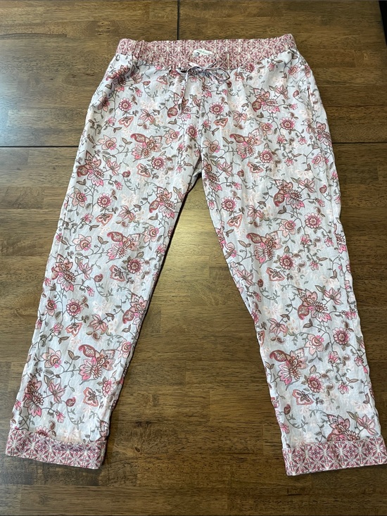 Sundance Pants - Sundance Catalog Pink Floral Lounge Pants with Red Accents size XS